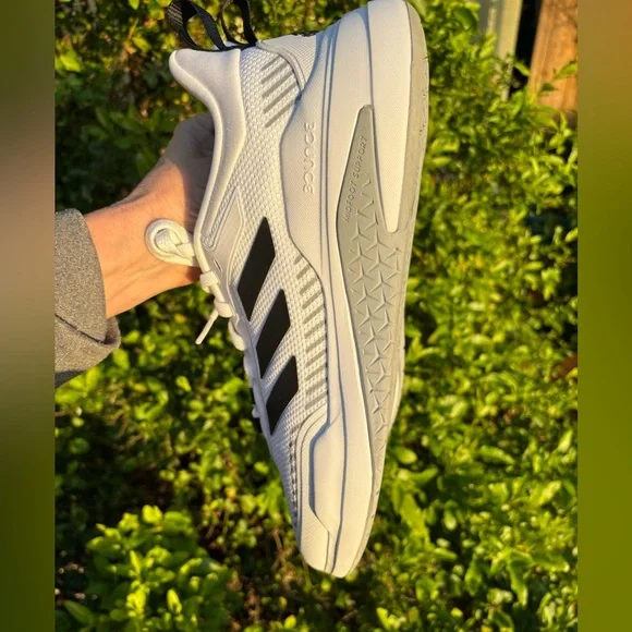 Adidas Bounce Trainer V running shoes for everyday wear M13 50%recycled mat  EUC